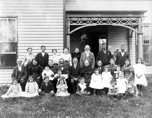 Knapp Family Reunion (1898)